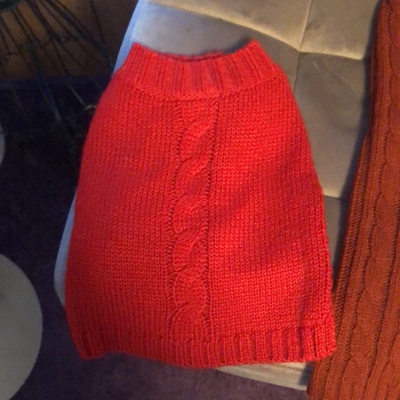 Set of (2) Doggie 🐶 Sweaters from Martha Stewart & Target - Picture 4 of 11